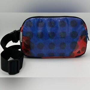 RAREFORM Large Zion Sling Bag Zip Belt Bag Fanny Pack Blue Polka Dot Pattern EUC